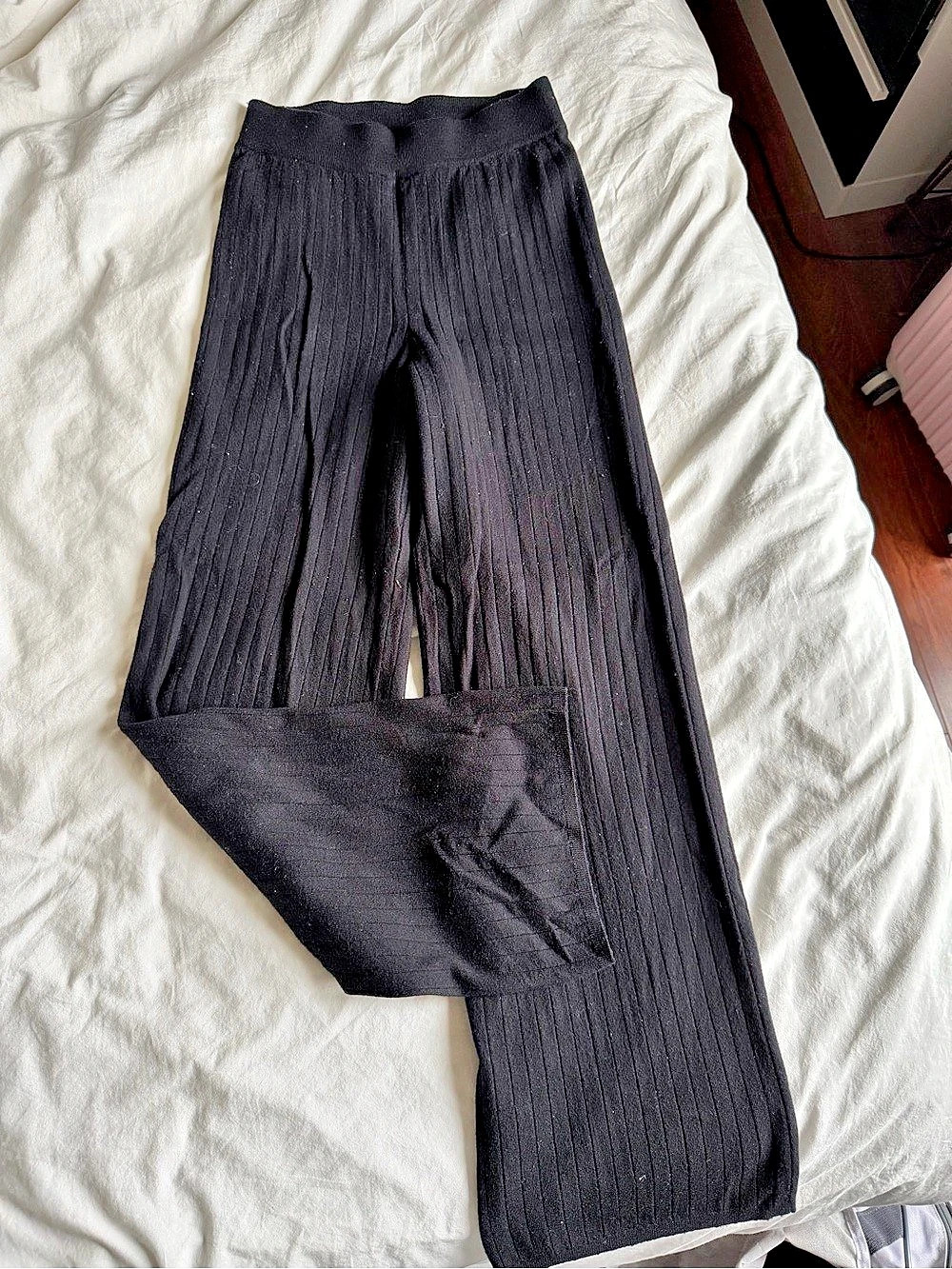 Abercrombie & Fitch Soft A&F Collection Ribbed Knit straigth leg pants